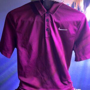 Nike Dri-fit Collard